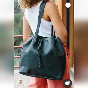 Parker Clay Emma bucket purse